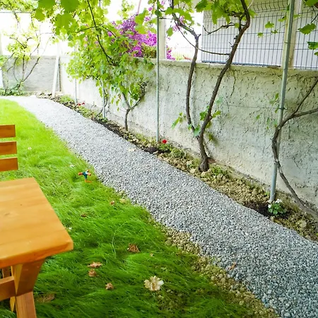 Kalpazo Kaja Garden Apartmán *