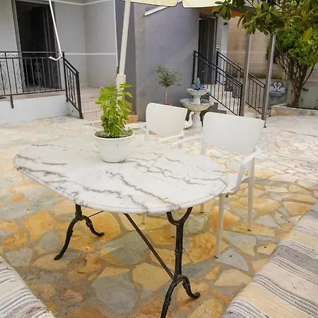 Apartmán Kalpazo Kaja Garden *