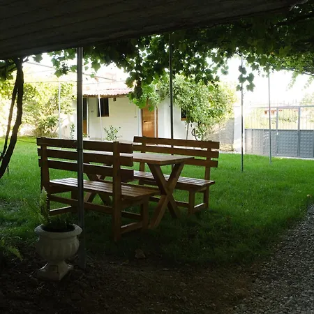Kalpazo Kaja Garden Apartmán