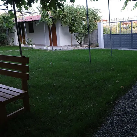 Apartmán Kalpazo Kaja Garden Golem (Tirana)