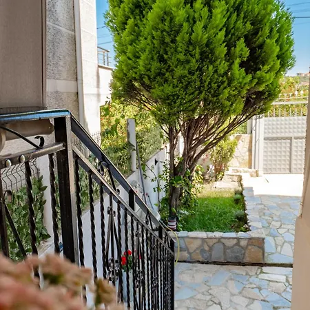 Apartament Kalpazo Kaja Garden Golem (Tirana)