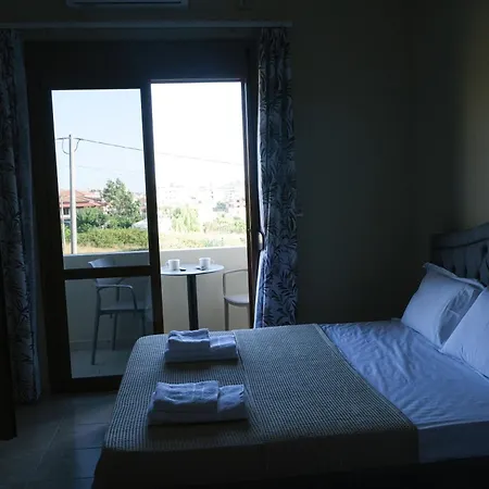 Kalpazo Kaja Garden Apartment Golem (Tirana)