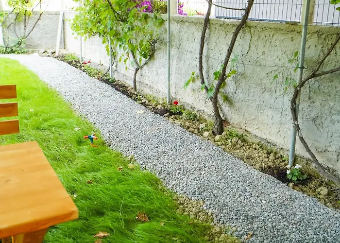Kalpazo Kaja Garden Appartement *